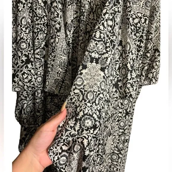 LEITH•Kimono  - Picture 3 of 7